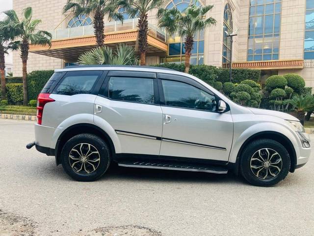 https://images10.gaadi.com/usedcar_image/4610344/original/processed_3390a816fdfd61c5bf57a37bedaafe53.jpg?imwidth=6401