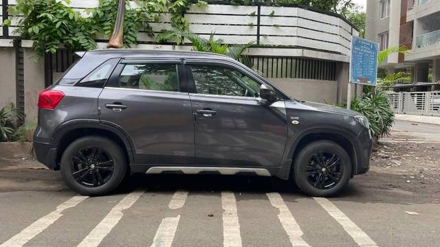 https://images10.gaadi.com/usedcar_image/4610360/original/processed_4221de93-764e-4a6d-9c08-aa3e6c869386.jpeg?imwidth=6400