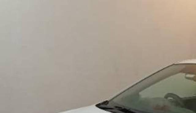 https://images10.gaadi.com/usedcar_image/4610441/original/processed_885fbd30-915f-4844-b585-2243c7283fad.jpg?imwidth=6400