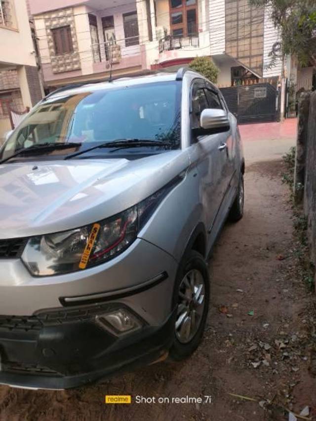 https://images10.gaadi.com/usedcar_image/4610461/original/processed_a47cdd37-31ad-4489-9a32-a5b4ba3c6668.jpg?imwidth=6401