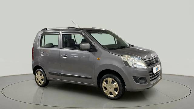 https://images10.gaadi.com/usedcar_image/4610515/original/5f61b978a83f969a320947fdfc01593f.jpg?imwidth=6400