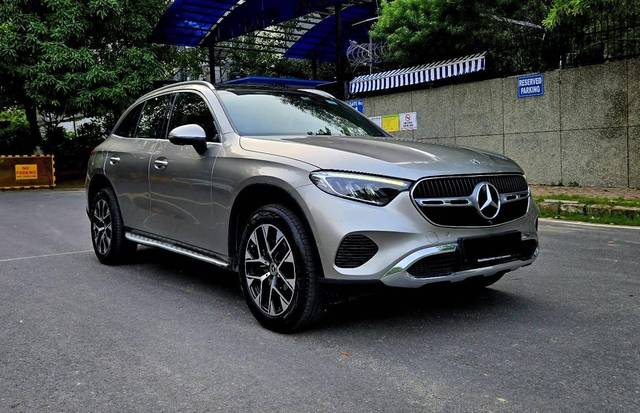 https://images10.gaadi.com/usedcar_image/4610518/original/processed_7a1ecbab80d6c94b7504d3d89dcf02c7.jpg?imwidth=6400