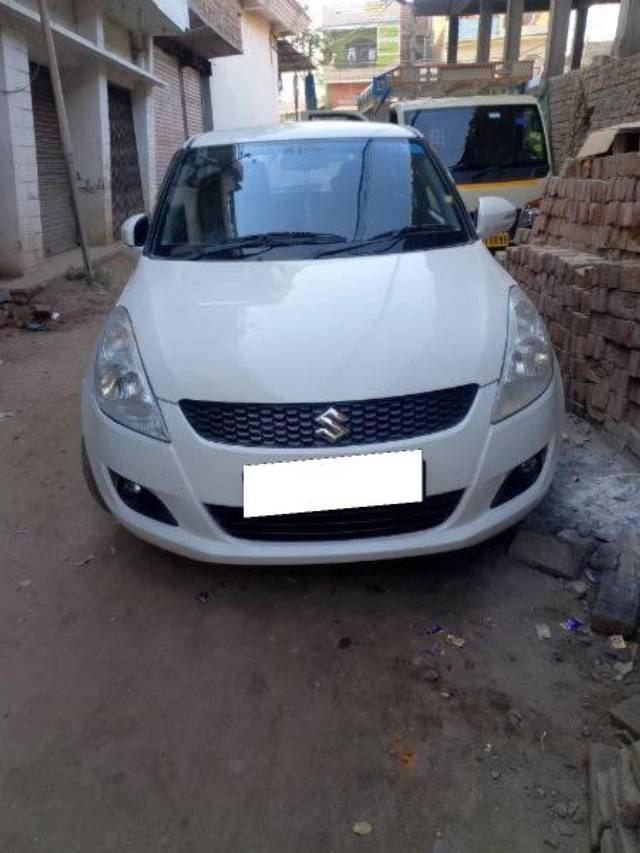 https://images10.gaadi.com/usedcar_image/4610530/original/processed_35a52d17-21a2-4264-8d7f-30b285768c04.jpg?imwidth=6400