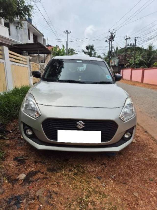https://images10.gaadi.com/usedcar_image/4610616/original/processed_fd7827b4-06f6-43b3-b978-41f0505aa0cc.jpg?imwidth=6400