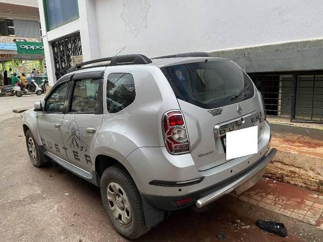 https://images10.gaadi.com/usedcar_image/4610627/original/processed_84500a6f-4fd6-4d8f-adba-883f3c205a1d.jpeg?imwidth=6402
