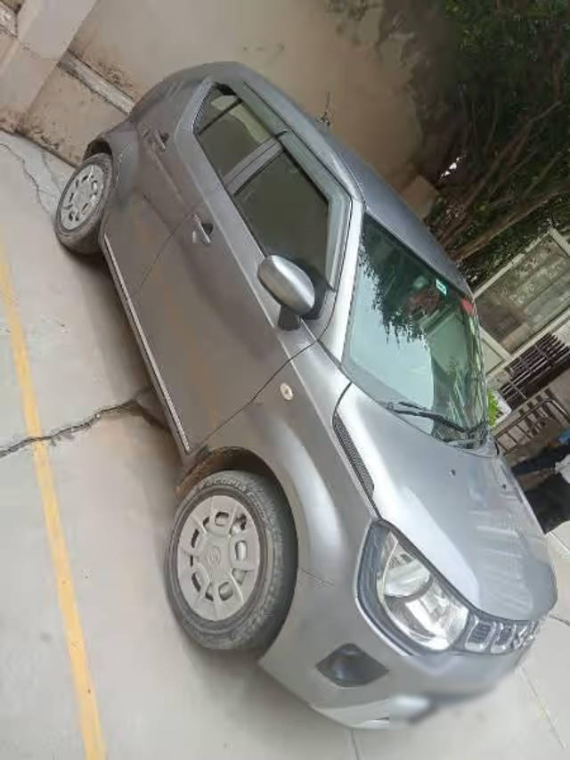 https://images10.gaadi.com/usedcar_image/4610637/original/e1c6e86e-61cf-4f43-9b34-93c150951baf.png?imwidth=6400