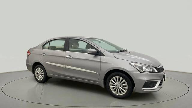 https://images10.gaadi.com/usedcar_image/4610704/original/e1d812c130e99d612001696e563d9ca3.jpg?imwidth=6400