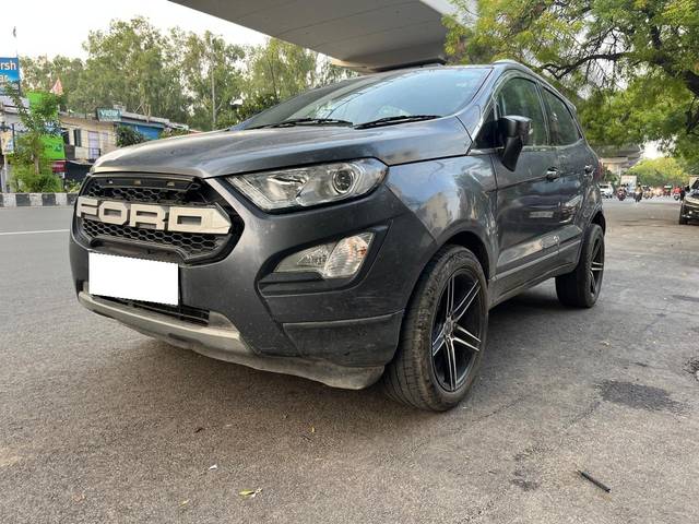 https://images10.gaadi.com/usedcar_image/4610726/original/processed_1dcc294e77c74efd93b9476b8a2e5449.jpg?imwidth=6400