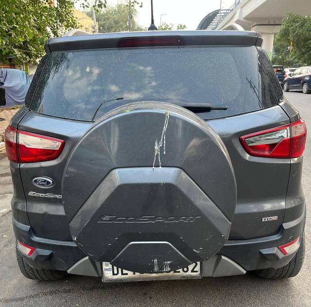 https://images10.gaadi.com/usedcar_image/4610726/original/processed_de98e3dc8eceeacfcda3d3571282053b.jpg?imwidth=6401