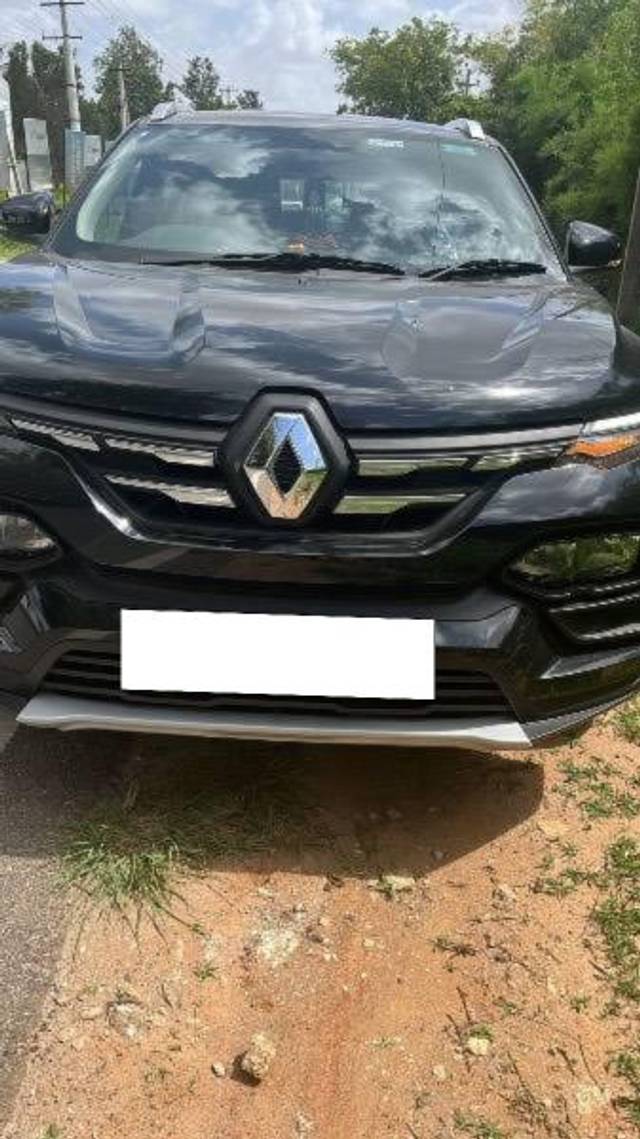 https://images10.gaadi.com/usedcar_image/4610800/original/processed_0306cc28-83f8-4a48-873f-f55bf47f85bf.jpeg?imwidth=6400
