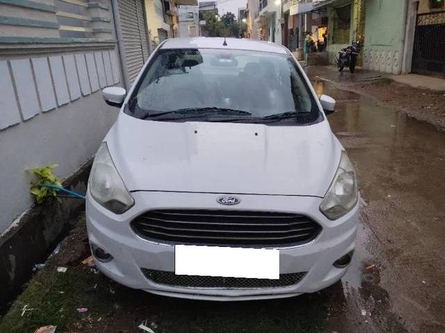 https://images10.gaadi.com/usedcar_image/4610822/original/processed_6fd914e9-d1f1-4ba2-941d-e6442d106955.jpg?imwidth=6402