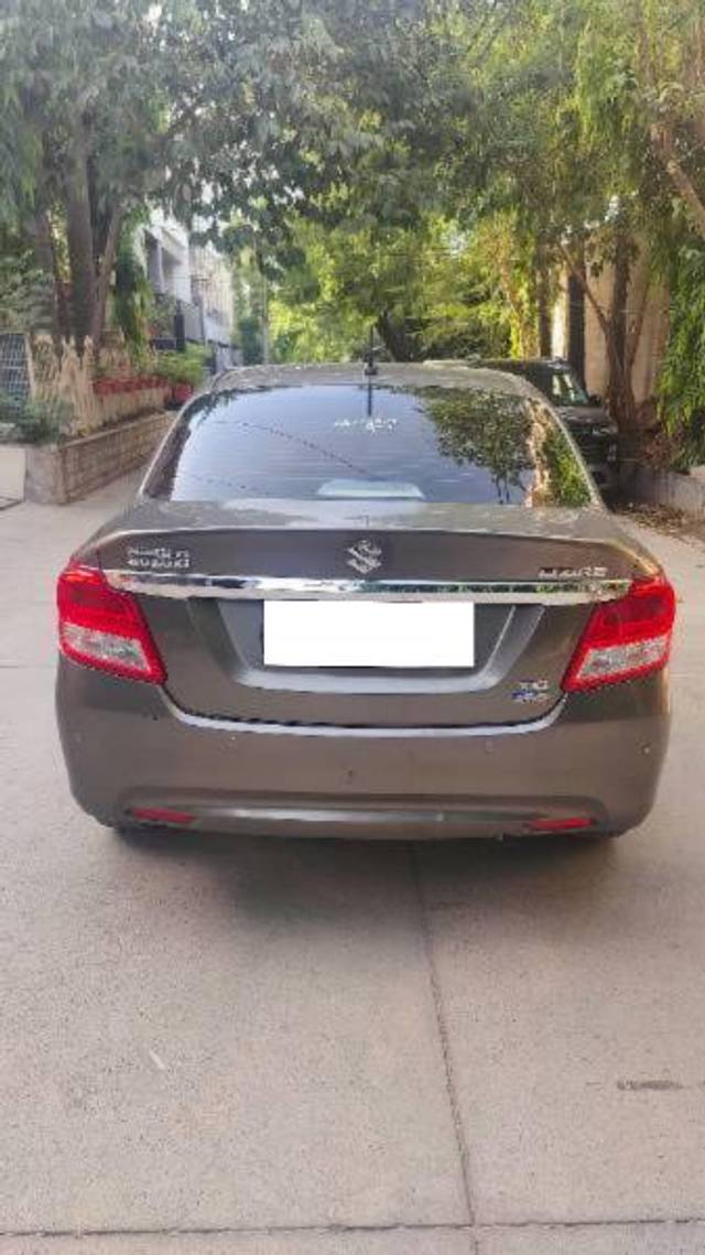 https://images10.gaadi.com/usedcar_image/4610871/original/processed_cf3848d3-8afc-4ce8-af19-3d2dab96a100.jpg?imwidth=6401