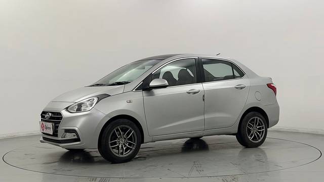 https://images10.gaadi.com/usedcar_image/4610948/original/03919fbfcb1d28ccf4abe83f8d06111b.JPG?imwidth=6400
