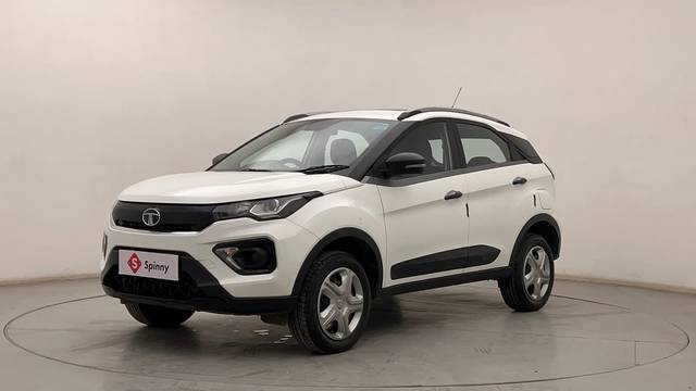 https://images10.gaadi.com/usedcar_image/4610950/original/72635e14c9077340be97ec7c6c42ebab.JPG?imwidth=6400