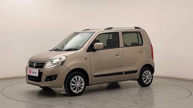 https://images10.gaadi.com/usedcar_image/4610960/original/92b138dd96e6435068fb2bcd1399aaf2.JPG?imwidth=6400