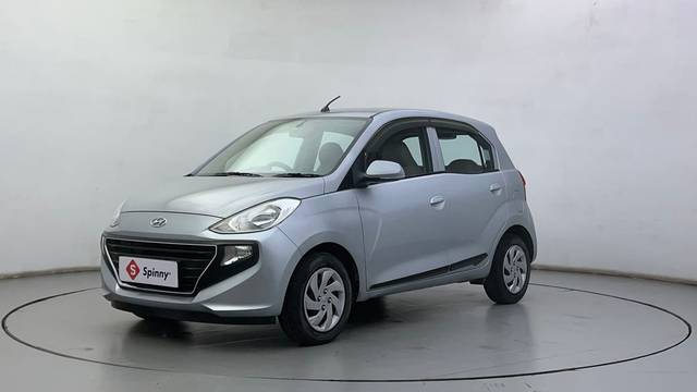 https://images10.gaadi.com/usedcar_image/4610976/original/8af736ebe82f4f110cb0eac3136aa4bd.JPG?imwidth=6400