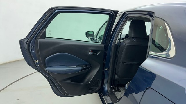 Second-hand 2022 Maruti Baleno Alpha Diesel for sale in Ahmedabad-32