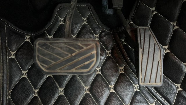 Second-hand 2022 Maruti Baleno Alpha Diesel for sale in Ahmedabad-14