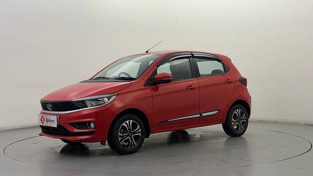 https://images10.gaadi.com/usedcar_image/4611006/original/fe306fd55404c611f311fdc8d81a525c.JPG?imwidth=6400
