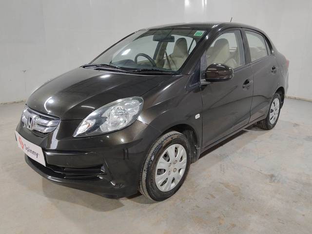 https://images10.gaadi.com/usedcar_image/4611012/original/d59ab7cac6acb91027bdbf01cfeceac5.jpg?imwidth=6400