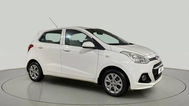 https://images10.gaadi.com/usedcar_image/4611014/original/ace6751f7c90e6afa33e433798c155ac.jpg?imwidth=6400