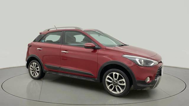 https://images10.gaadi.com/usedcar_image/4611020/original/0337f214ef1652e88b59abe877e920dc.jpg?imwidth=6400