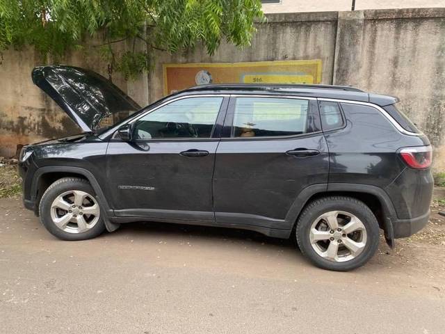 https://images10.gaadi.com/usedcar_image/4611053/original/processed_5e663735-e95e-4e34-87c4-38444af5e22e.jpeg?imwidth=6401