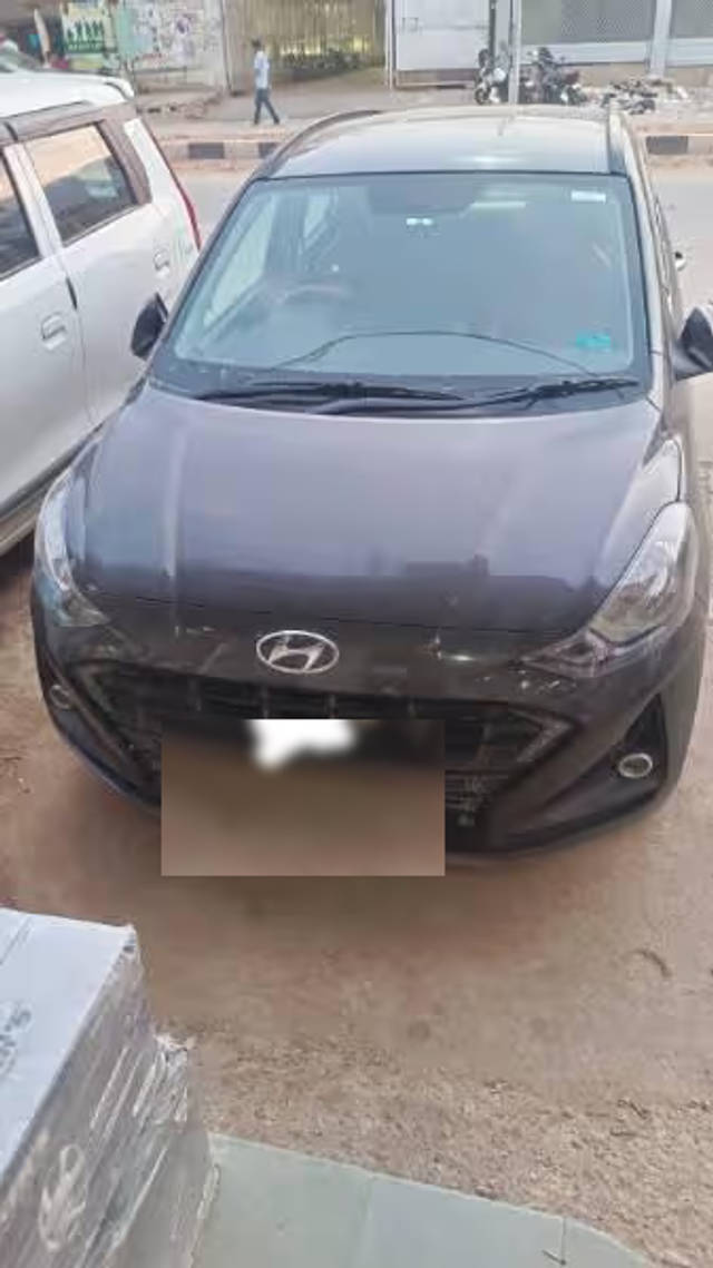 https://images10.gaadi.com/usedcar_image/4611057/original/c6d1f8db-fa52-4bc0-a940-8558b314973c.png?imwidth=6400