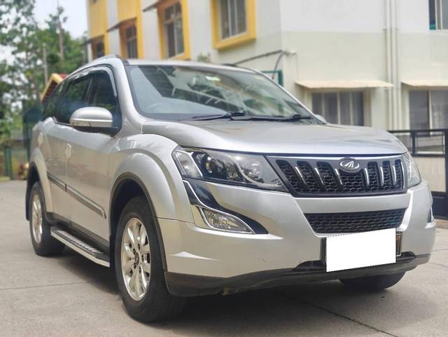 https://images10.gaadi.com/usedcar_image/4611072/original/processed_cf5ee20a7e56c05bb1d590d3f890d5b4.jpg?imwidth=6400
