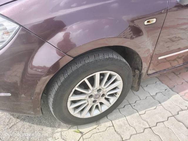 https://images10.gaadi.com/usedcar_image/4611110/original/processed_4818a222-aaa9-40a0-ac57-db0b3fcfe64f.jpg?imwidth=6401