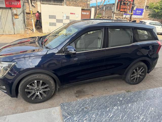 https://images10.gaadi.com/usedcar_image/4611119/original/processed_e78f74de-8783-409d-b4e2-8f5d84516672.jpg?imwidth=6402