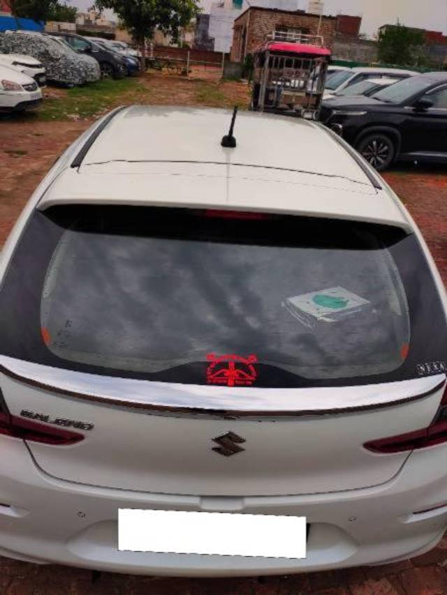https://images10.gaadi.com/usedcar_image/4611127/original/processed_cfe6b914-8616-4495-be2c-e72a2f8f1365.jpg?imwidth=6401