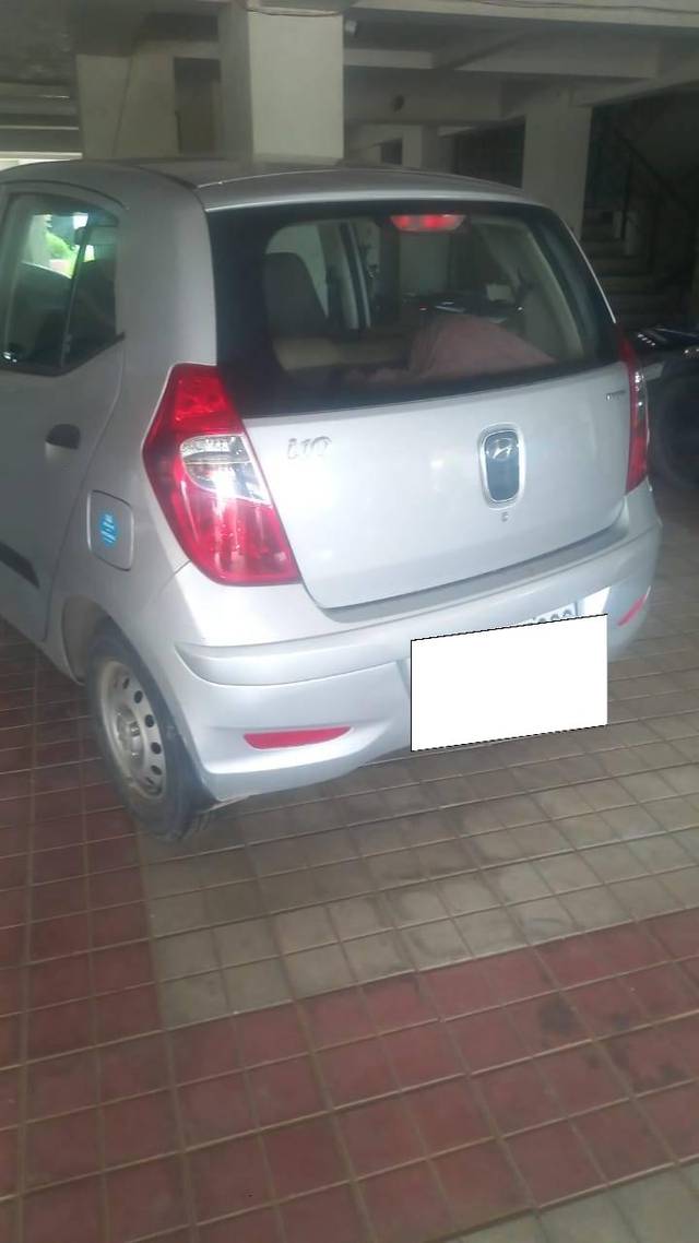https://images10.gaadi.com/usedcar_image/4611130/original/processed_beff8c1a-b3bc-4146-9f0b-b63aa3a1978d.jpg?imwidth=6401