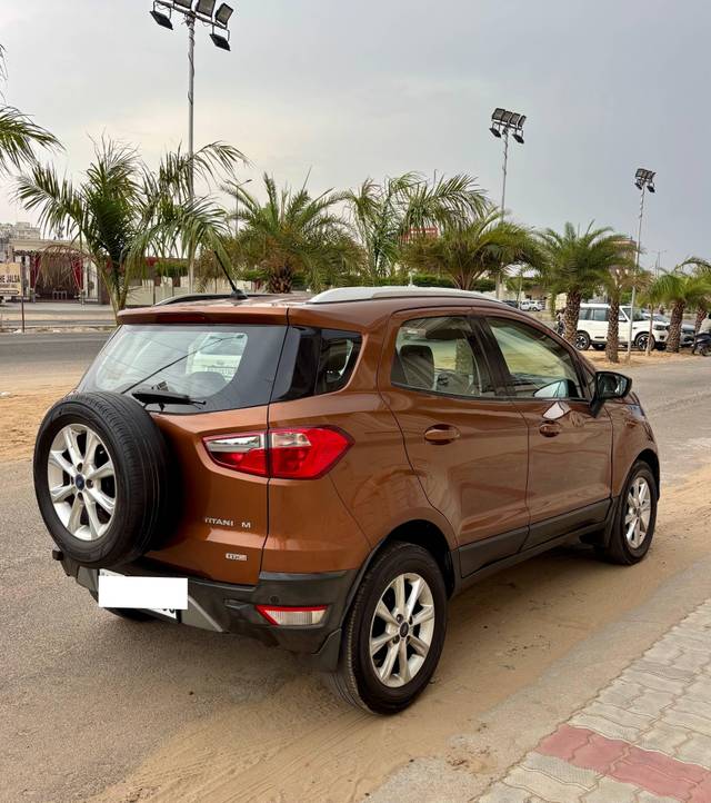 https://images10.gaadi.com/usedcar_image/4611159/original/processed_ae06a914-15d4-4ab0-8c92-a3de235a3cb1.jpg?imwidth=6402