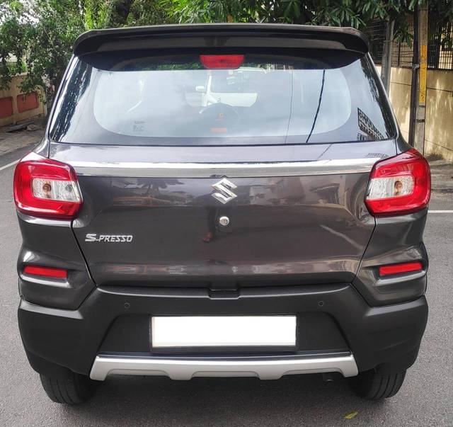 https://images10.gaadi.com/usedcar_image/4611161/original/processed_f92b779aff9e6fb4e7335087a38866a3.jpg?imwidth=6402