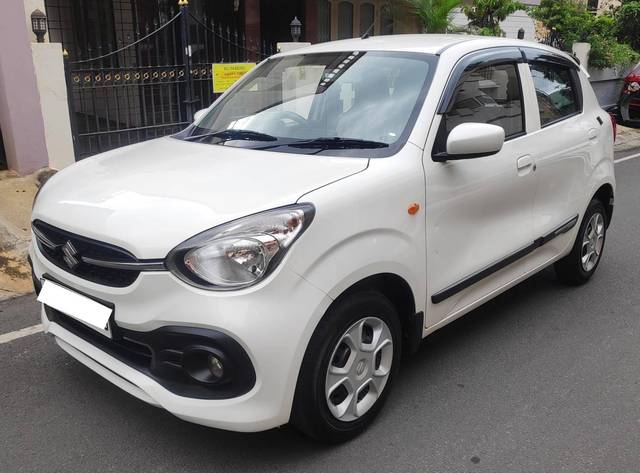 https://images10.gaadi.com/usedcar_image/4611164/original/processed_eef527b4aa84a49202480d06d50139e7.jpg?imwidth=6400