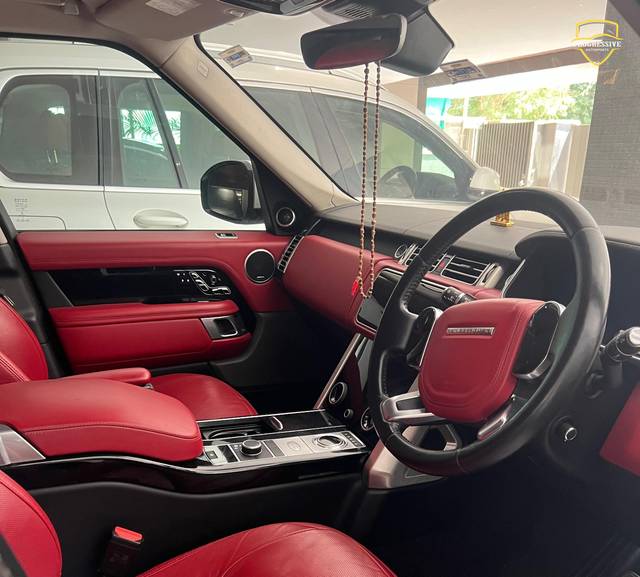 https://images10.gaadi.com/usedcar_image/4611187/original/173cc1395f78aaeb81127479a87096f5.jpg?imwidth=6401