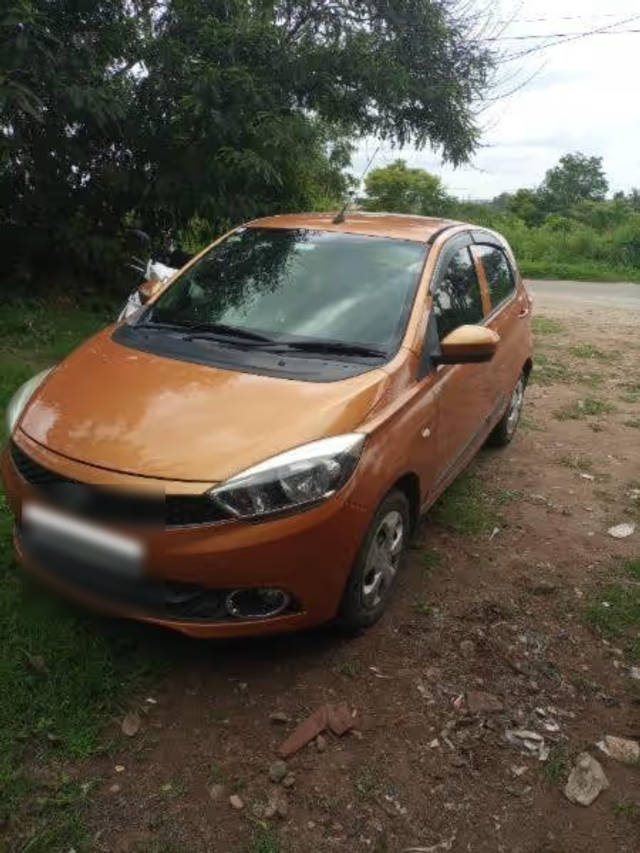 https://images10.gaadi.com/usedcar_image/4611191/original/6dcb9680-7778-4090-812e-bef8172f2750.png?imwidth=6400
