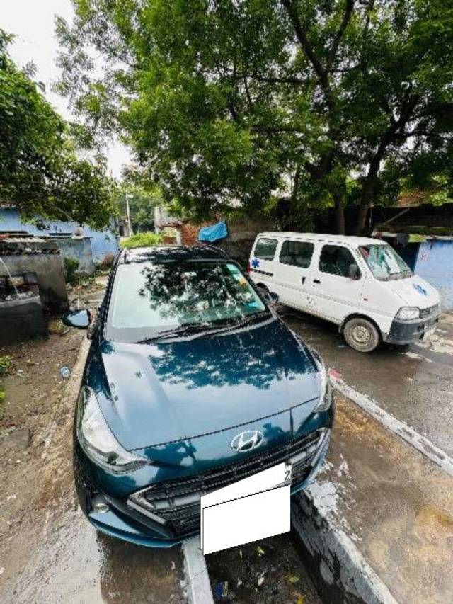 https://images10.gaadi.com/usedcar_image/4611193/original/processed_ca435aeb-8e7b-4e2b-8cd8-fdd4edd6ab13.jpeg?imwidth=6400