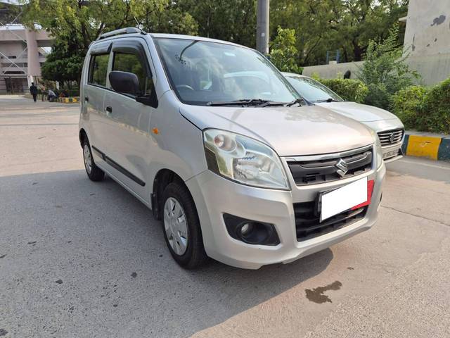 https://images10.gaadi.com/usedcar_image/4611238/original/processed_154ba39770c099f09b2e6468ef1c0543.jpg?imwidth=6400