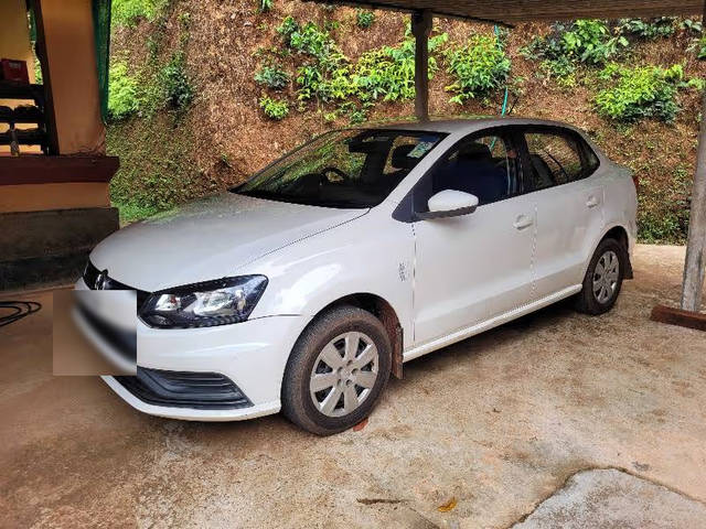 https://images10.gaadi.com/usedcar_image/4611255/original/1fa0c5bd-cafb-460a-bf85-bff467d252a3.png?imwidth=6400