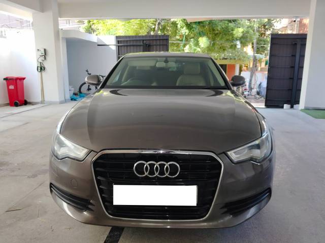 https://images10.gaadi.com/usedcar_image/4611284/original/processed_c2afad1423588ceafd80e28ed2c3023a.jpg?imwidth=6401