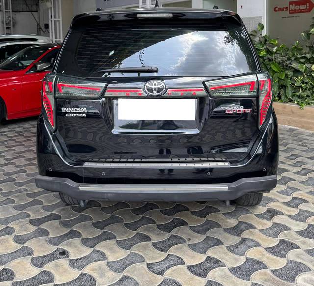 https://images10.gaadi.com/usedcar_image/4611302/original/processed_077ff22e6ea3bde48bfcbe818520990a.jpg?imwidth=6401