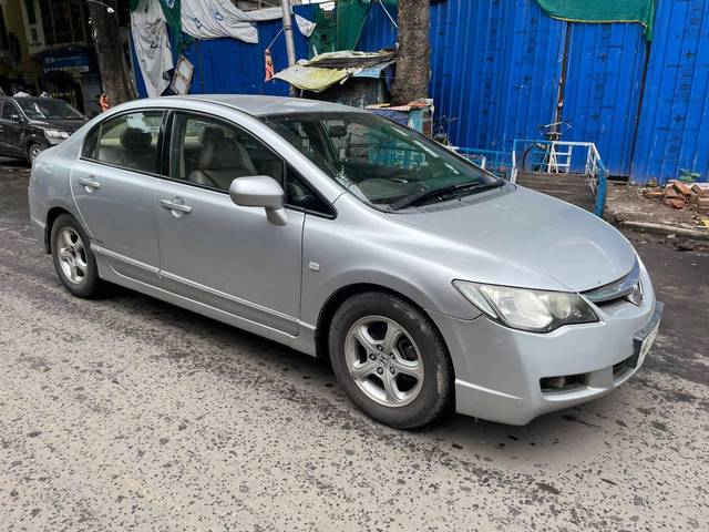 https://images10.gaadi.com/usedcar_image/4611312/original/processed_bc4560cb227a66ee131cb4604ab6c2de.jpg?imwidth=6400
