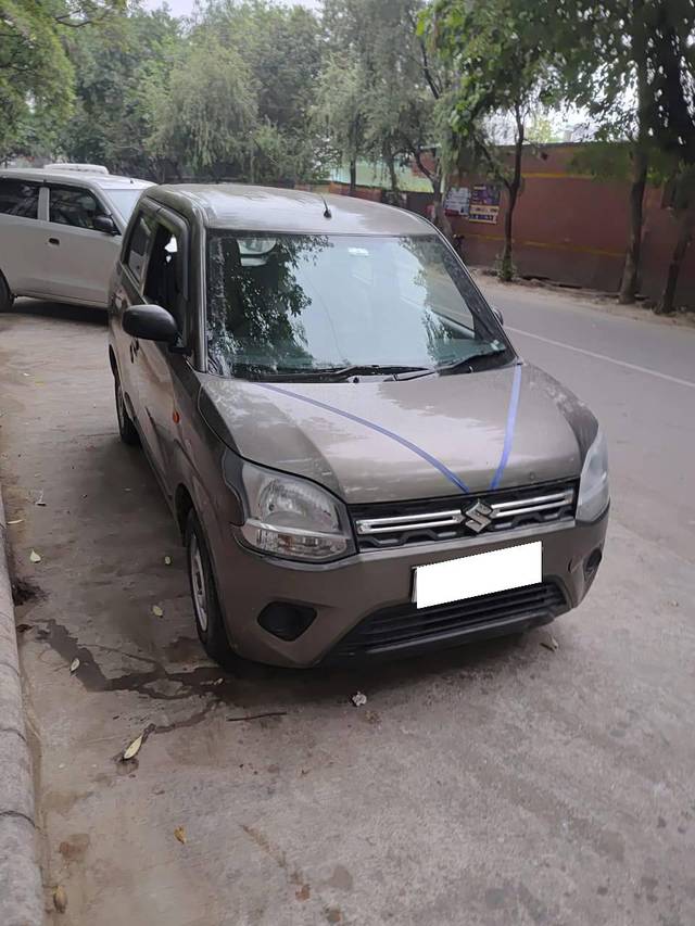 https://images10.gaadi.com/usedcar_image/4611316/original/processed_2710a43b-3471-4507-81f7-d959fabedf0e.jpg?imwidth=6400