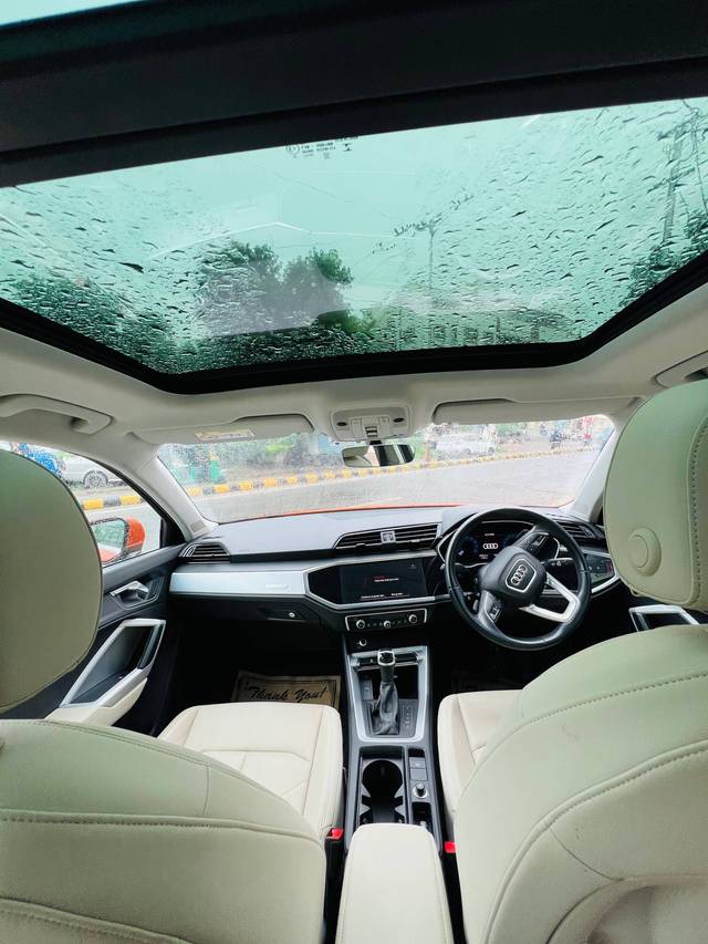 https://images10.gaadi.com/usedcar_image/4611345/original/processed_871de0b8a0c1502924a5e091721b7077.jpeg?imwidth=6400