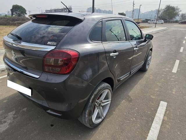 https://images10.gaadi.com/usedcar_image/4611357/original/processed_9e98ff73d742a11598d787490e7c9d0b.jpg?imwidth=6402
