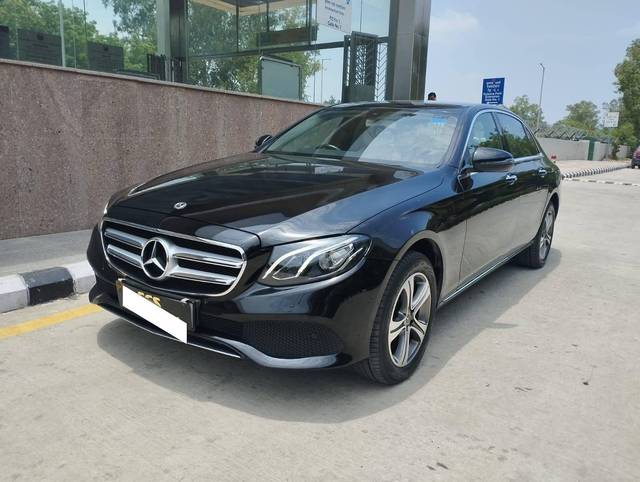 https://images10.gaadi.com/usedcar_image/4611363/original/processed_a4e4e01bcc5b7503d4932fd71c04339e.jpg?imwidth=6402