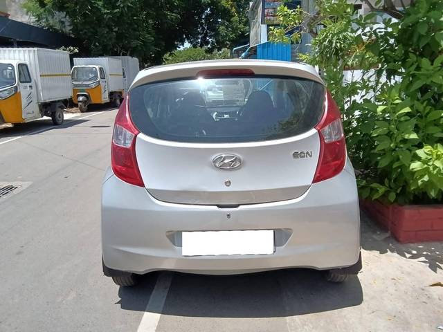 https://images10.gaadi.com/usedcar_image/4611374/original/processed_878c76faadc4abc939eddcfbbe3376af.jpg?imwidth=6402
