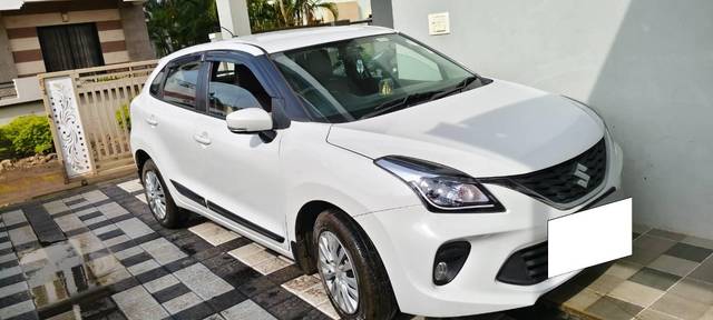https://images10.gaadi.com/usedcar_image/4611383/original/processed_fffdef36-9da6-413f-8c7b-d71675efc34b.jpg?imwidth=6400